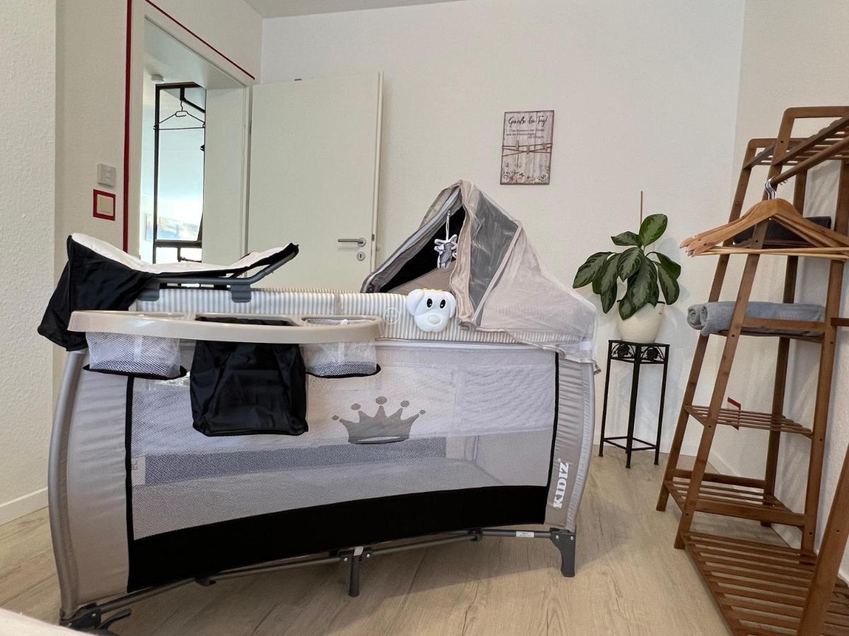 Golden Design Apartment Familie Business 6 Pers Buero Fitnessecke Naehe Messe Dus 1000 Mbit Duisburgo Esterno foto