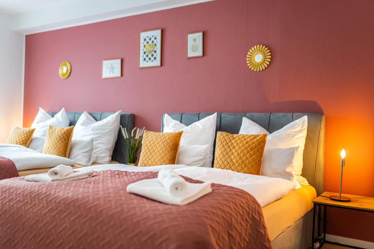 Golden Design Apartment Familie Business 6 Pers Buero Fitnessecke Naehe Messe Dus 1000 Mbit Duisburgo Esterno foto