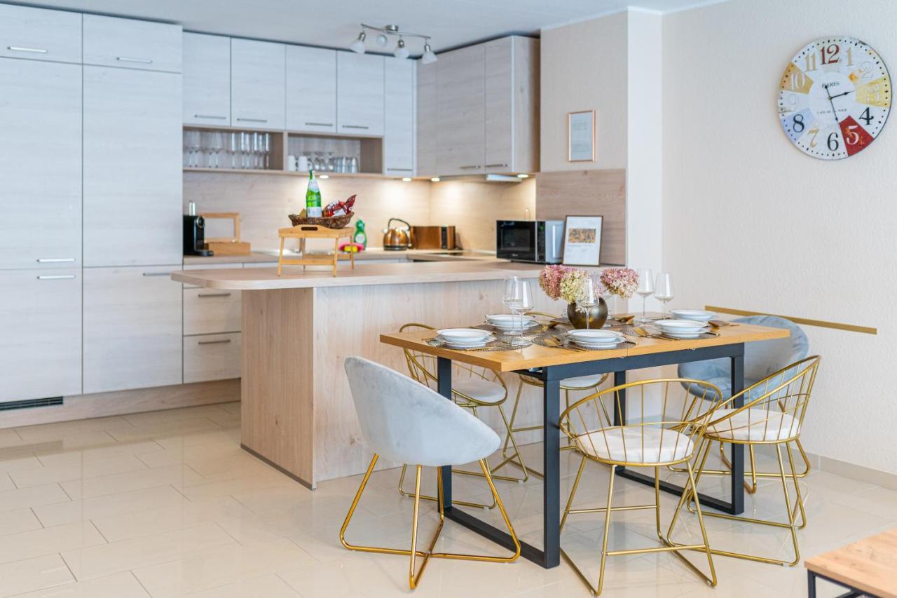 Golden Design Apartment Familie Business 6 Pers Buero Fitnessecke Naehe Messe Dus 1000 Mbit Duisburgo Esterno foto