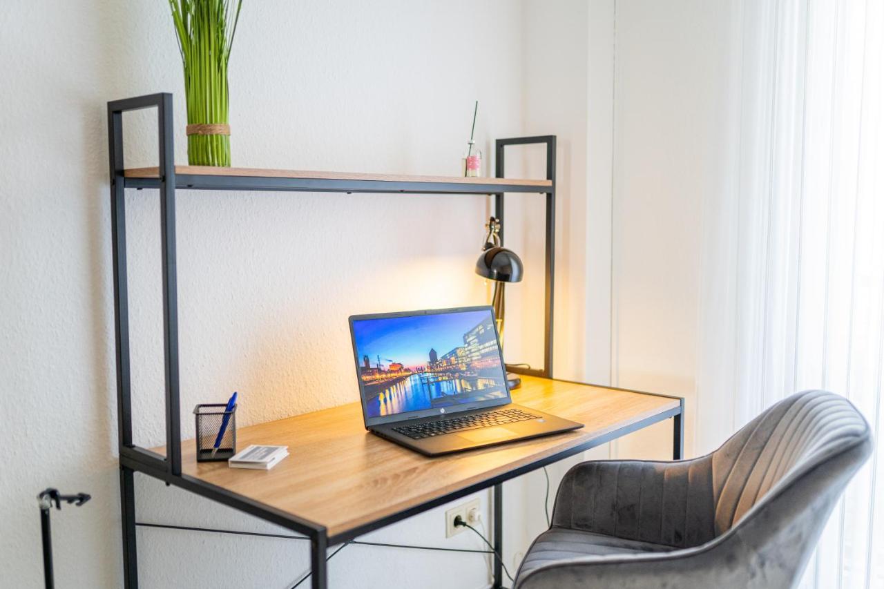 Golden Design Apartment Familie Business 6 Pers Buero Fitnessecke Naehe Messe Dus 1000 Mbit Duisburgo Esterno foto