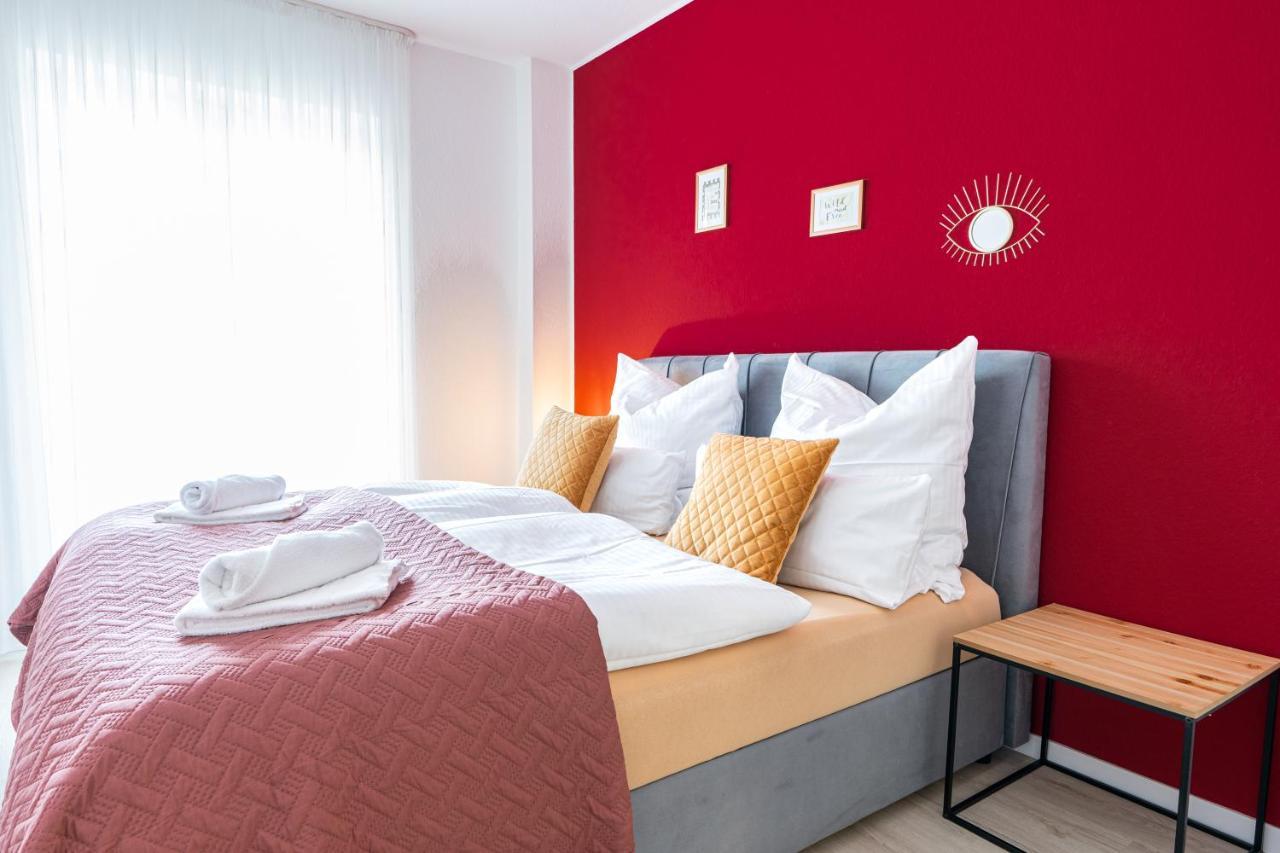 Golden Design Apartment Familie Business 6 Pers Buero Fitnessecke Naehe Messe Dus 1000 Mbit Duisburgo Esterno foto