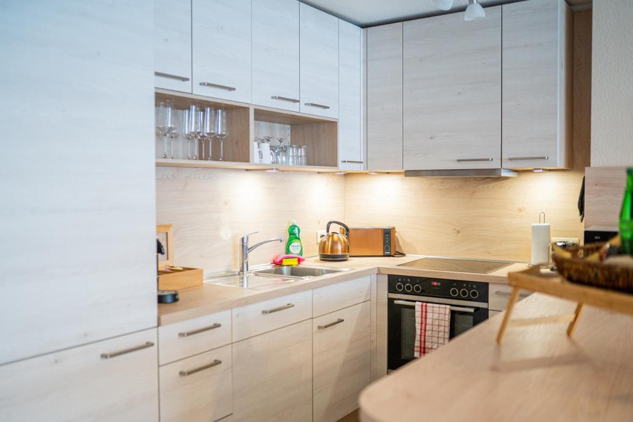 Golden Design Apartment Familie Business 6 Pers Buero Fitnessecke Naehe Messe Dus 1000 Mbit Duisburgo Esterno foto