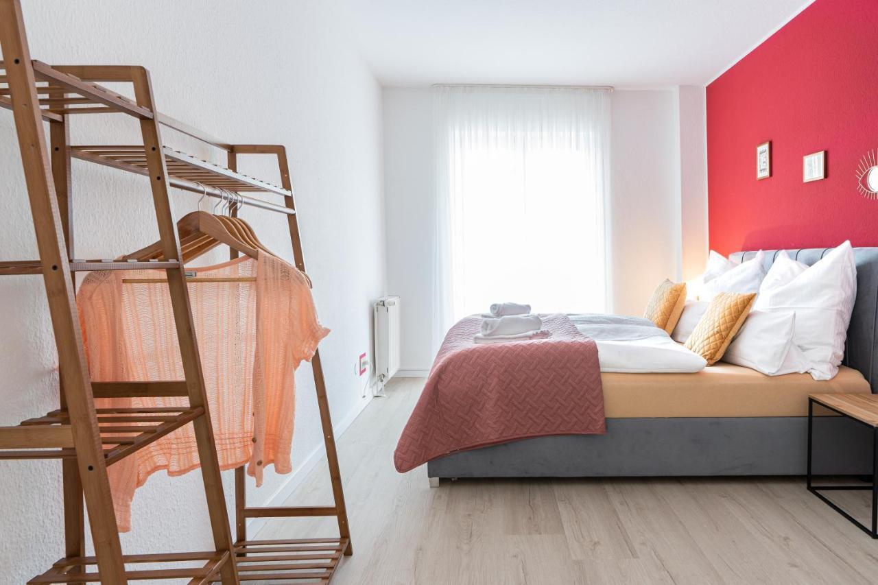 Golden Design Apartment Familie Business 6 Pers Buero Fitnessecke Naehe Messe Dus 1000 Mbit Duisburgo Esterno foto